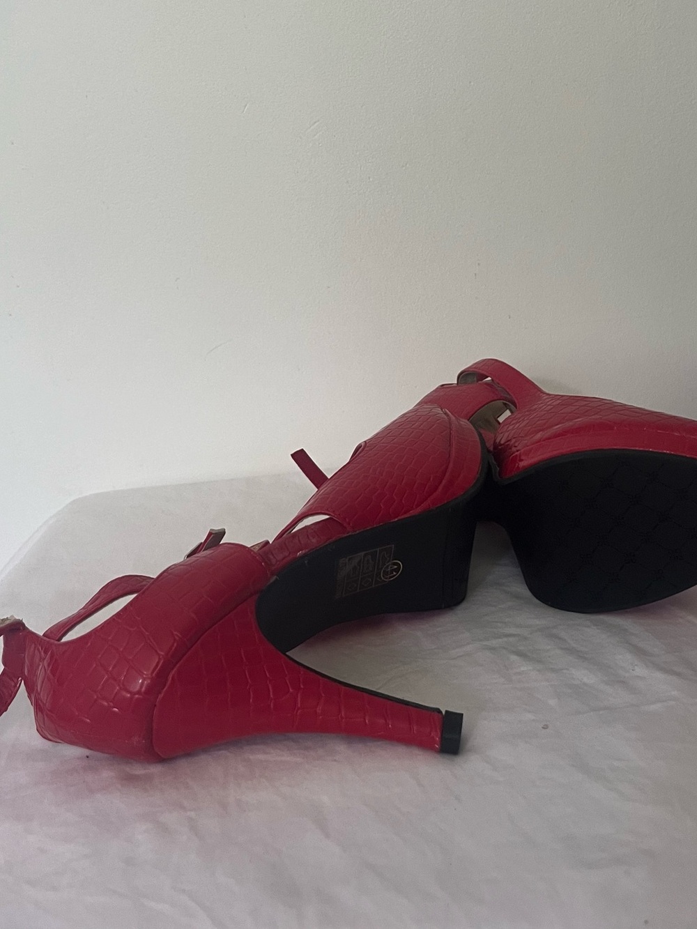 Red Faux-Croc Peep-Toe Ankle Strap Heels - Picture 3 of 6